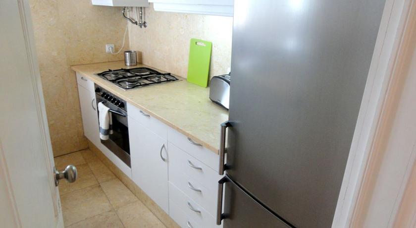 Flores Terrace Apartment Лиссабон Номер фото